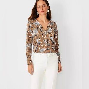 NWOT Ann Taylor Floral Mixed Media V-Neck Pleat Long Sleeve Top Shirt